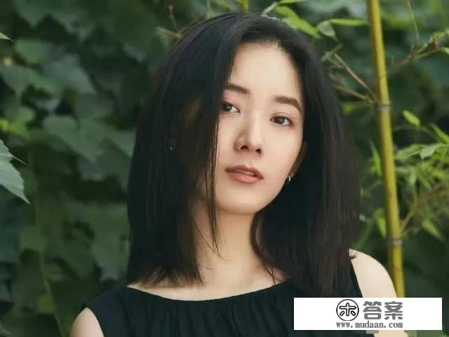 7位拥有“四字姓名”的女星，眼熟却不红，名字独特不等于星运佳