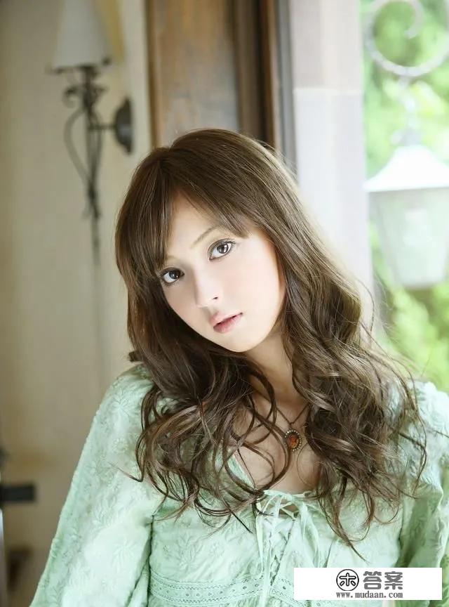 日本最美面孔佐佐木希