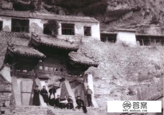 发现一张1938年的老济南手绘立体地图，标注了龙洞山！进来瞅瞅？