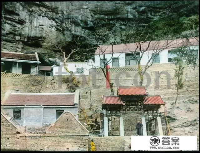 发现一张1938年的老济南手绘立体地图，标注了龙洞山！进来瞅瞅？