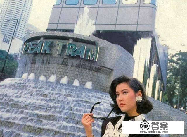 1993年，刘德华梁家辉拍出限制级电影，片中李婉华惊为天人