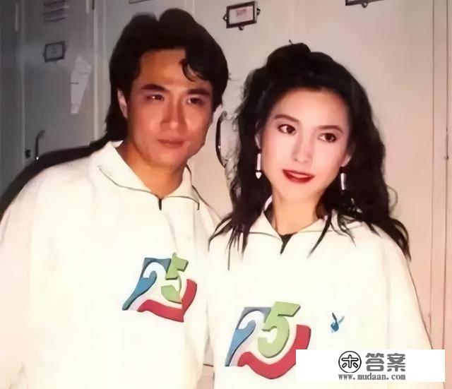 1993年，刘德华梁家辉拍出限制级电影，片中李婉华惊为天人