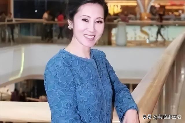 林宁：王健林背后的女人，帮万达还债2000多亿，助万达起死回生