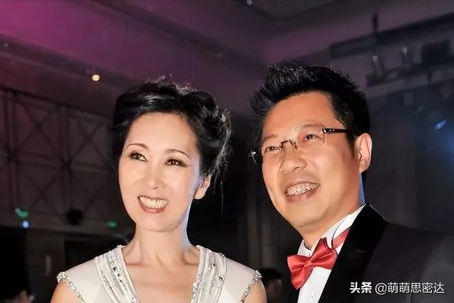 林宁：王健林背后的女人，帮万达还债2000多亿，助万达起死回生