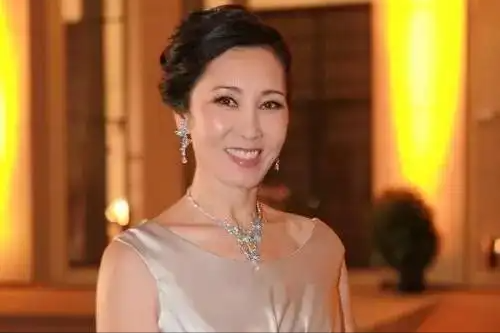 林宁：王健林背后的女人，帮万达还债2000多亿，助万达浴火重生