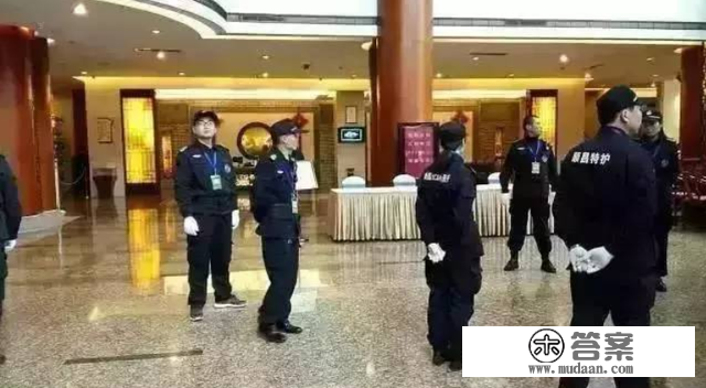 “剽窃”洋快餐做到上市！中国最土路边摊，沙县小吃都服气