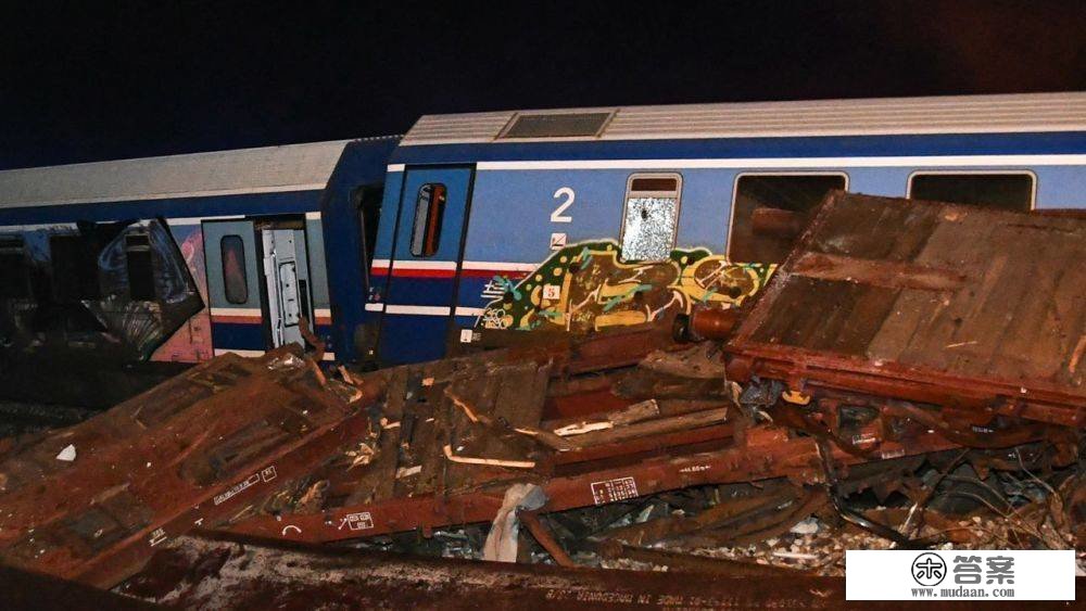 希腊火车相碰变乱灭亡人数升至29人