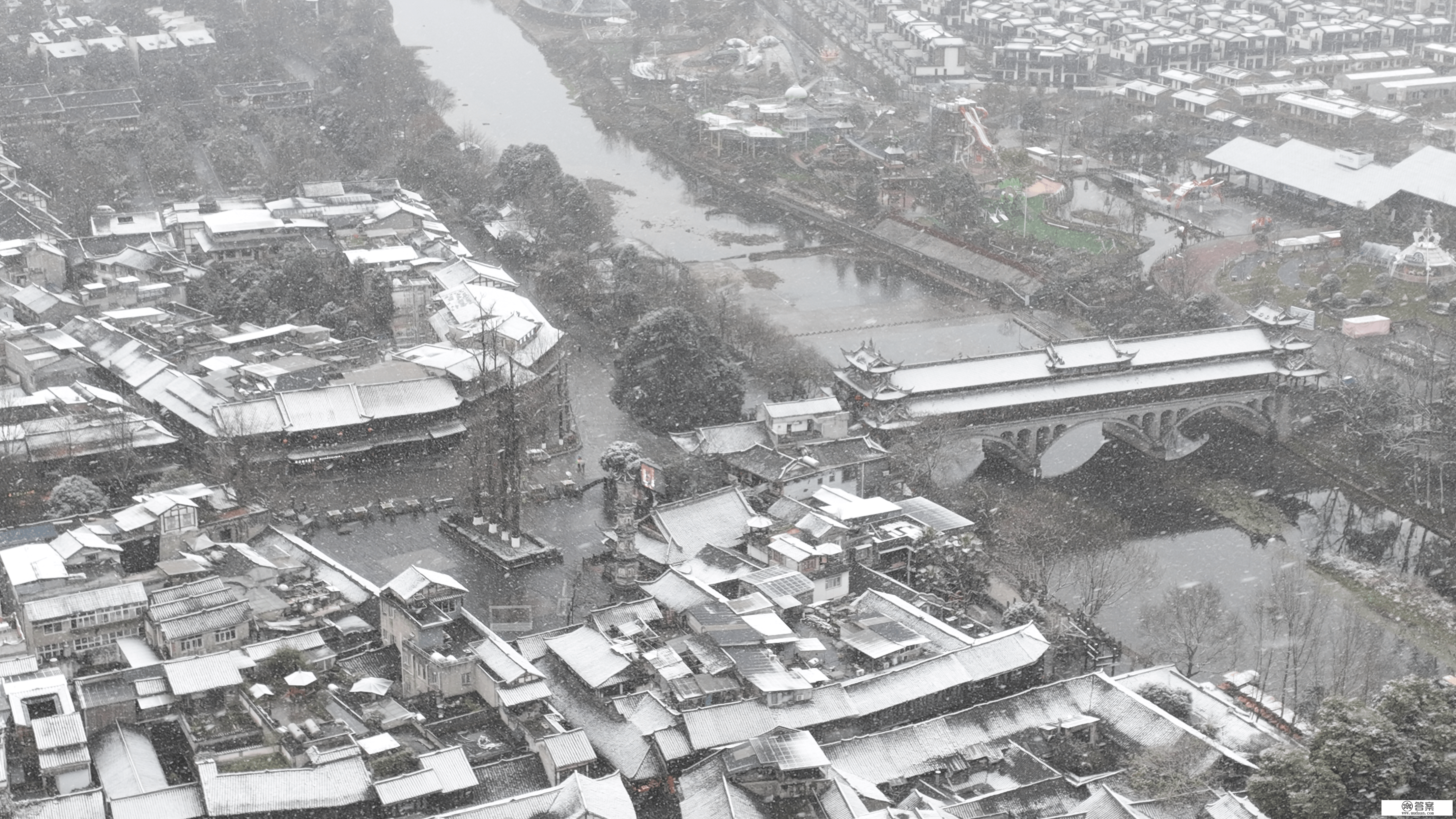 山林之间覆雪如画 崇州迎来2023年第一场雪