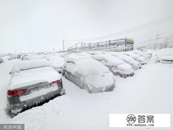 韩国遭遇暴雪气候致交通梗塞_发现频道__中国青年网