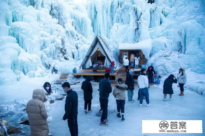 冰雪项目受逃捧！济南九如山迎来春节假期客流顶峰