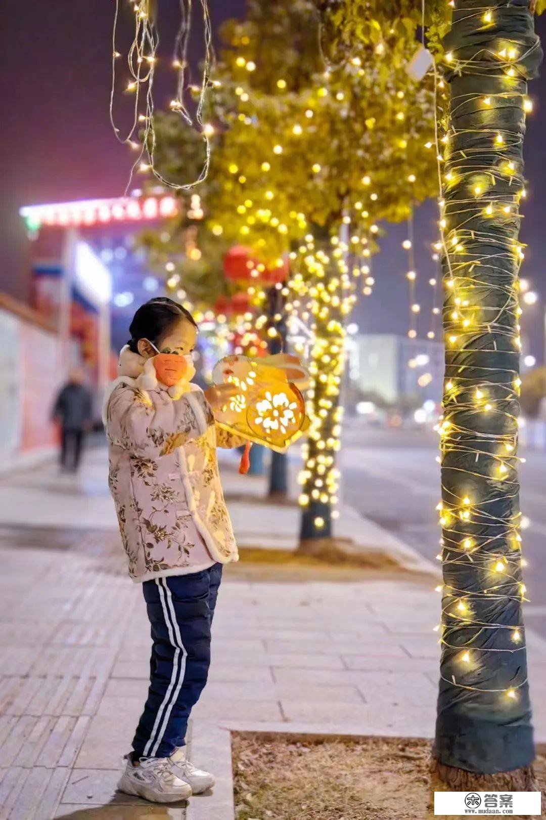 今天，阜阳火爆了！满是人人人人人车车车车...