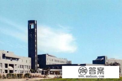 中国哪几所大学室内设计专业好？正规室内设计培训学校