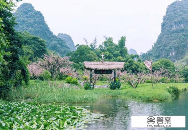 广西与贵州，论风景名胜，谁的旅游知名度更高