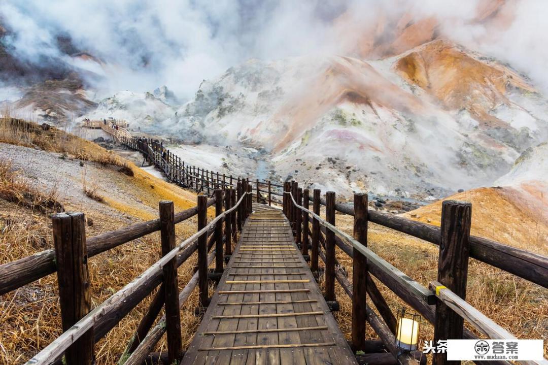 我和我的异地恋女友计划冬季旅游，有哪些地方适合情侣冬季旅游