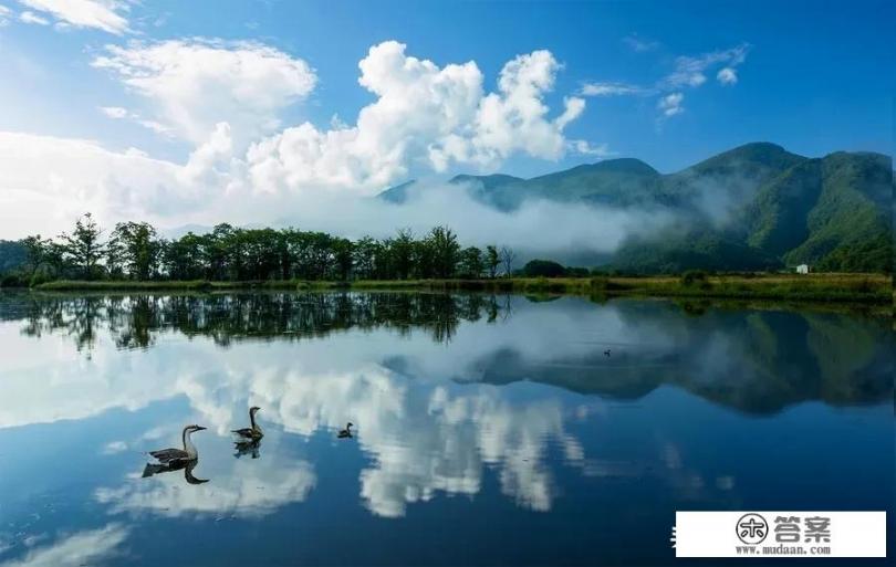 推荐一下国内适合现在四、五月份旅游的景点有哪些_2020年4月去陕西旅游合适吗