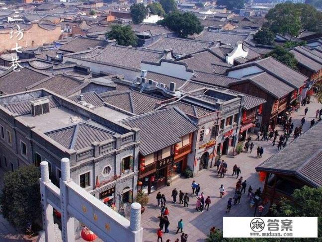 福建的厦门、福州和泉州，旅游方面有什么好玩的_福建福州和福建厦门，哪座城市更适合宜居