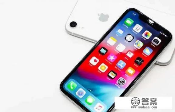 iphone X价格再次刷新，现在6000左右，是否值得购买_2021年1400多的iphone x保真吗