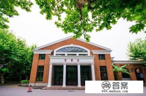 文科女生选什么专业好_华东师范大学情报学