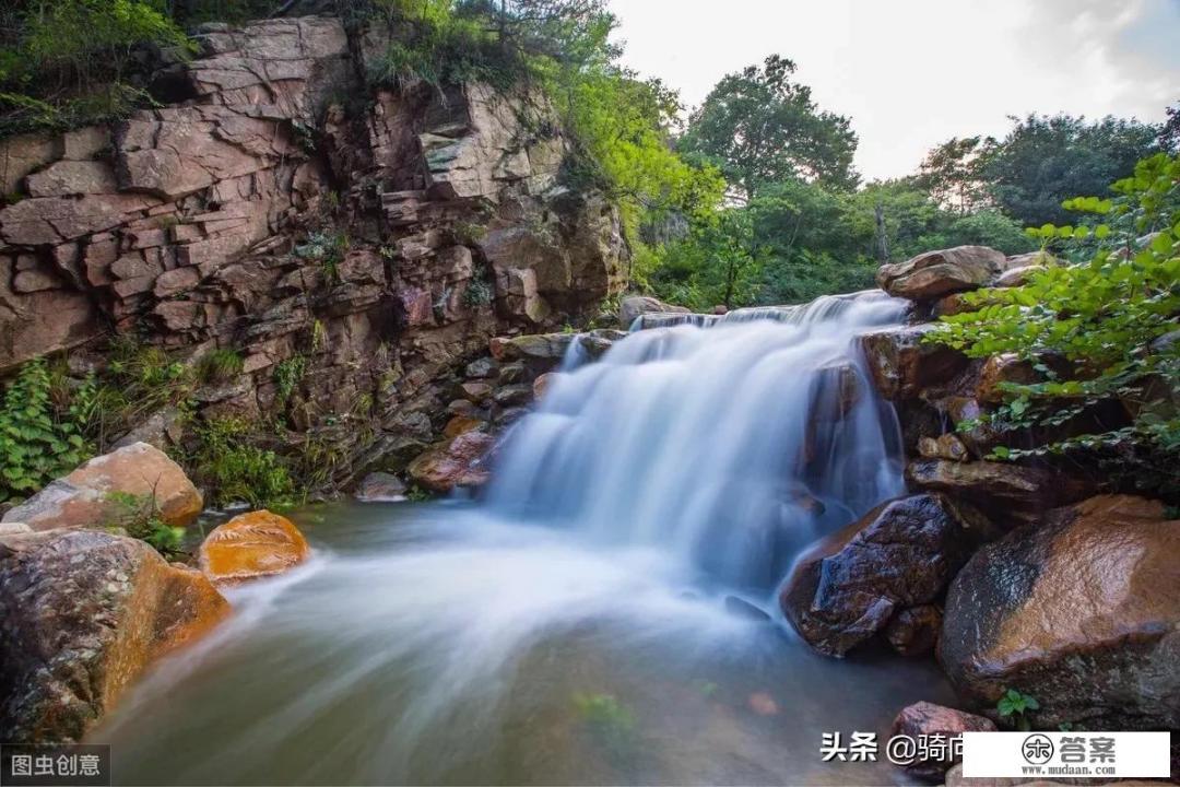 江苏省内有哪些靠海可以游玩的地方_家在黑龙江，暑期想带家人去海边玩，干净不贵的，大家有什么推荐呢谢谢