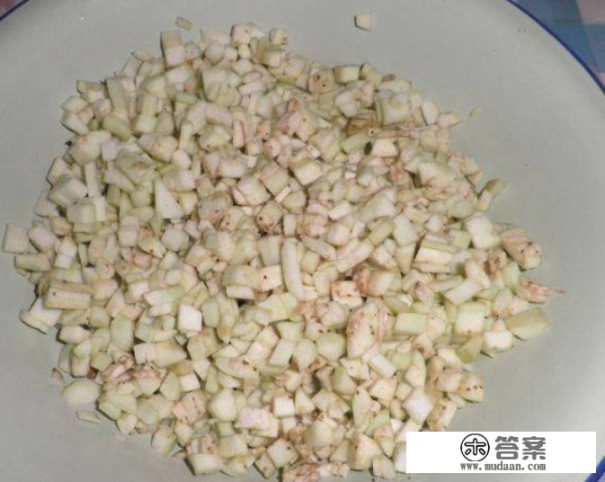 家常菜茄子做法_【家常菜】红烧茄子的做法，配有详细图解