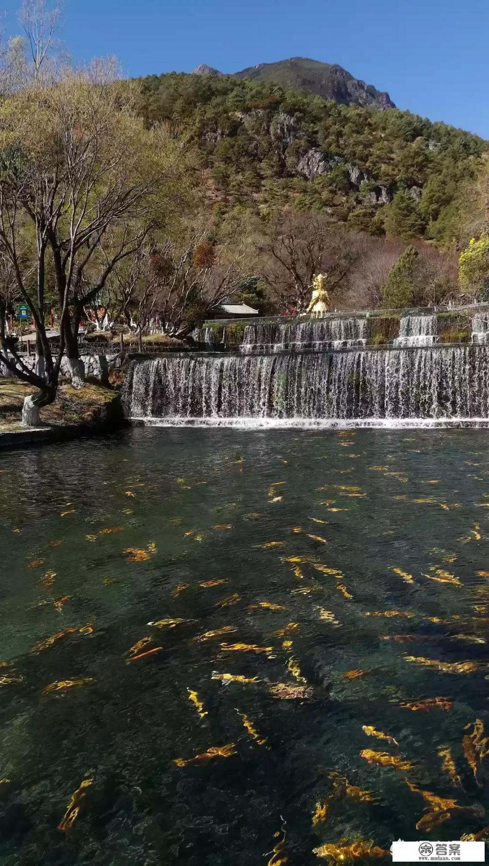 旅游淡季是什么时候_十二月去哪里旅游合适