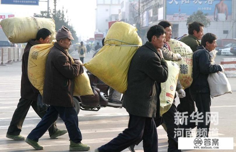 高二的孩子想让他放下手机收收心，该怎么管教_高中生压力都来自哪里？父母该如何帮孩子减压