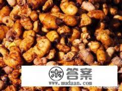 图片中的白色坚果叫什么名字？在某些饭店里可以吃到？