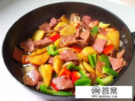 土豆烧牛肉的家常做法？