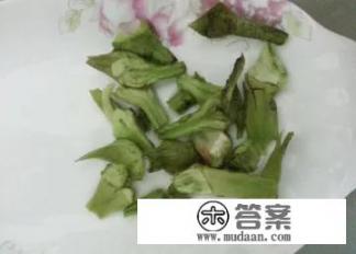 茄子根煮水喝可以治咳嗽，有这个说法吗