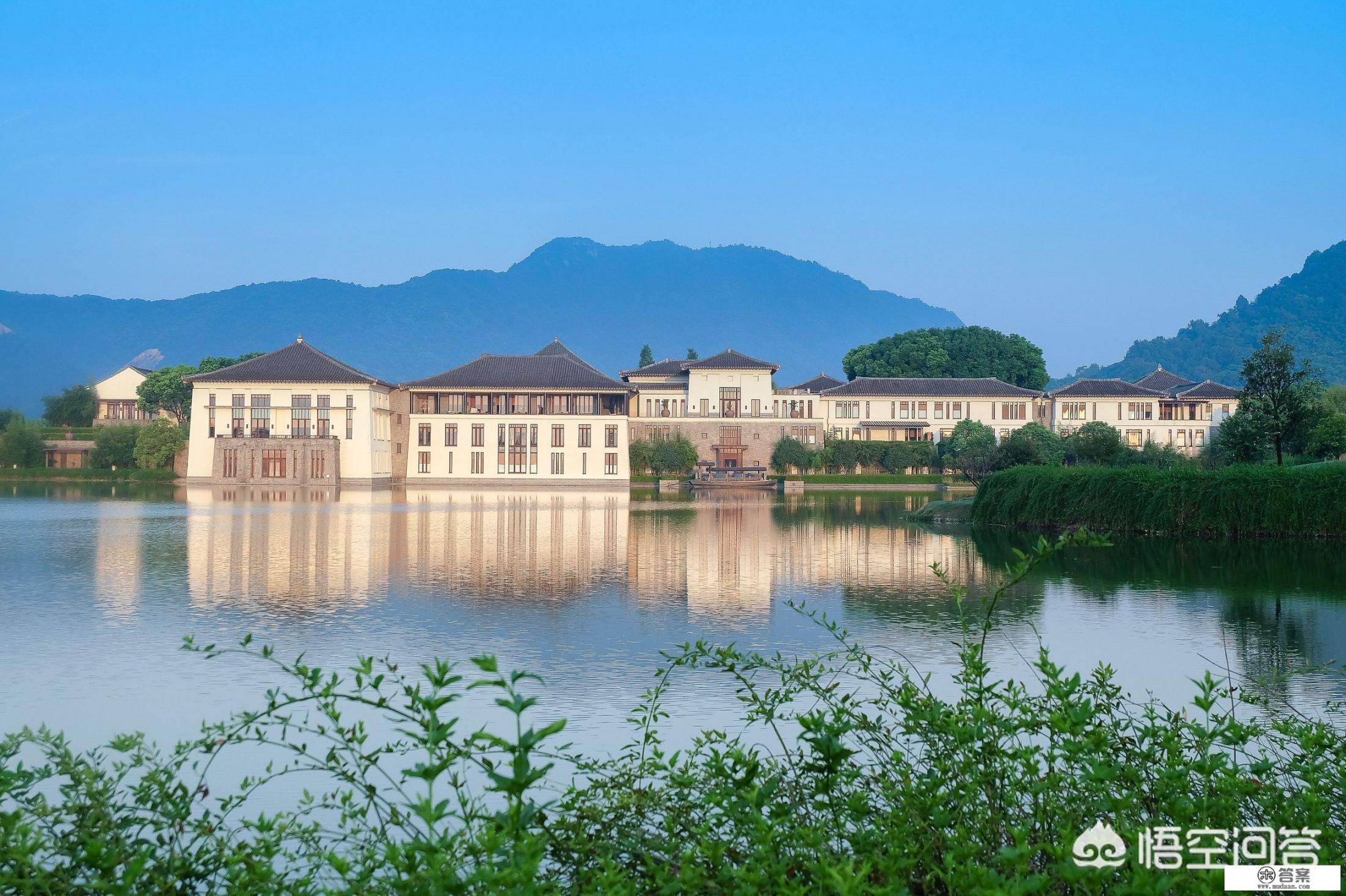 请问杭州市区内可以住宿的寺院都有哪些？