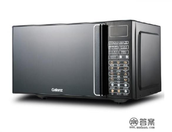 微波炉格兰仕g70f20cn1l-dg(b0)和美的M3-L205C比？