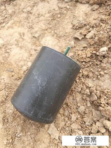 青梅竹马暗恋的小说比较虐心现代? 青梅竹马暗恋的小说比较虐心现代?