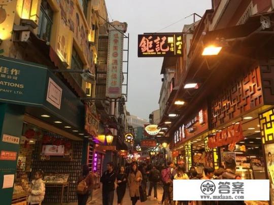 如何选择开设韩餐店的路径，加盟品牌还是自主创业？