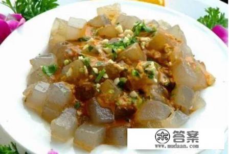 大锅菜鹌鹑蛋肉香菇和红枣做法视频？