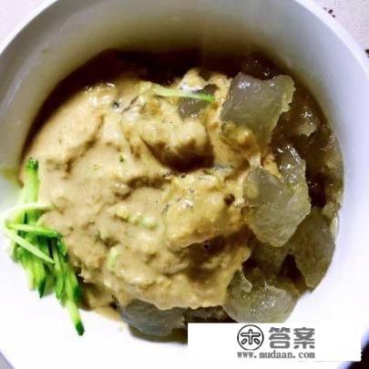 大锅菜鹌鹑蛋肉香菇和红枣做法视频？