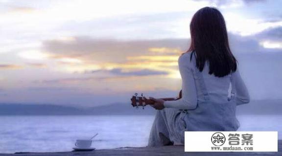 男主叫什么烈的女主叫洛一一的穿越小说？