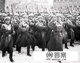 国庆晚会现场直播多长时间？