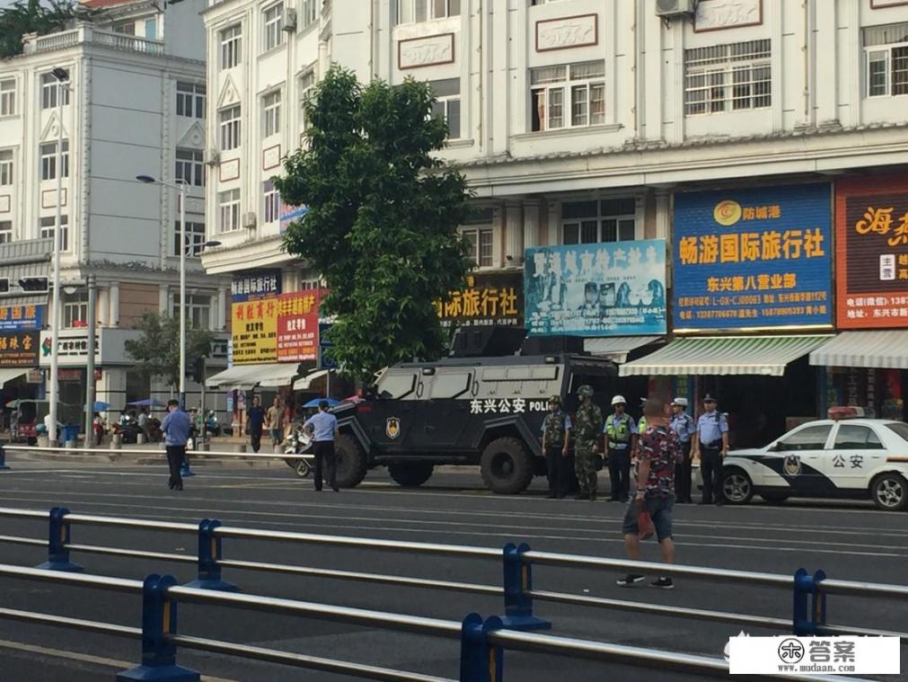 你觉得东北人去广西防城港定居怎么样？防城港这座城市怎样？