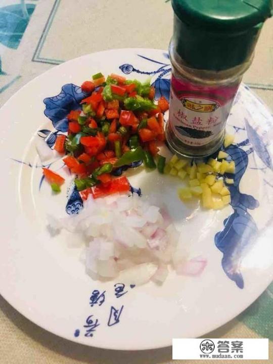 椒盐皮皮虾的做法？