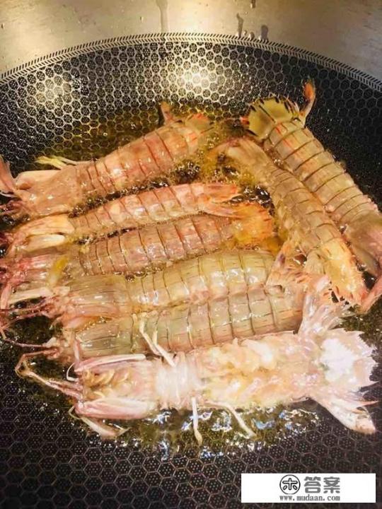 椒盐皮皮虾的做法？