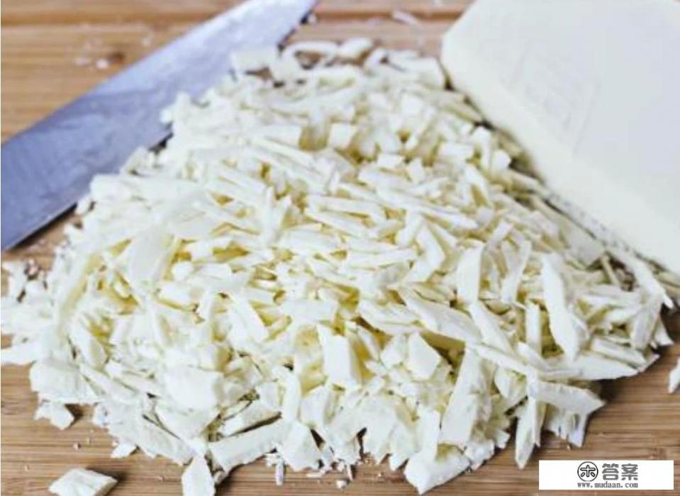 甜品里做巧克力糖果怎么做好吃? 甜品里做巧克力糖果怎么做好吃?