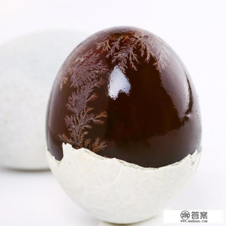 吃皮蛋对人体有什么好处或坏处？有营养价值吗？