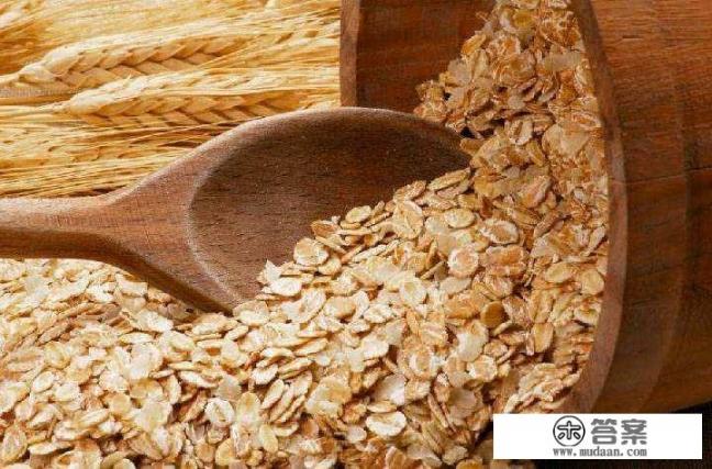 养胃助眠燕麦小米粥怎么做? 养胃助眠燕麦小米粥怎么做?