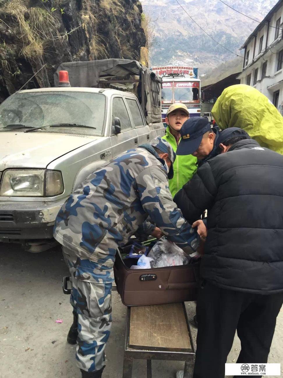 尼泊尔自由行，去加德满都，奇旺，博卡拉，安全吗？最关心的就是安全问题了？