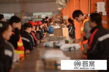 我的快递到中转站就不动了怎么办？