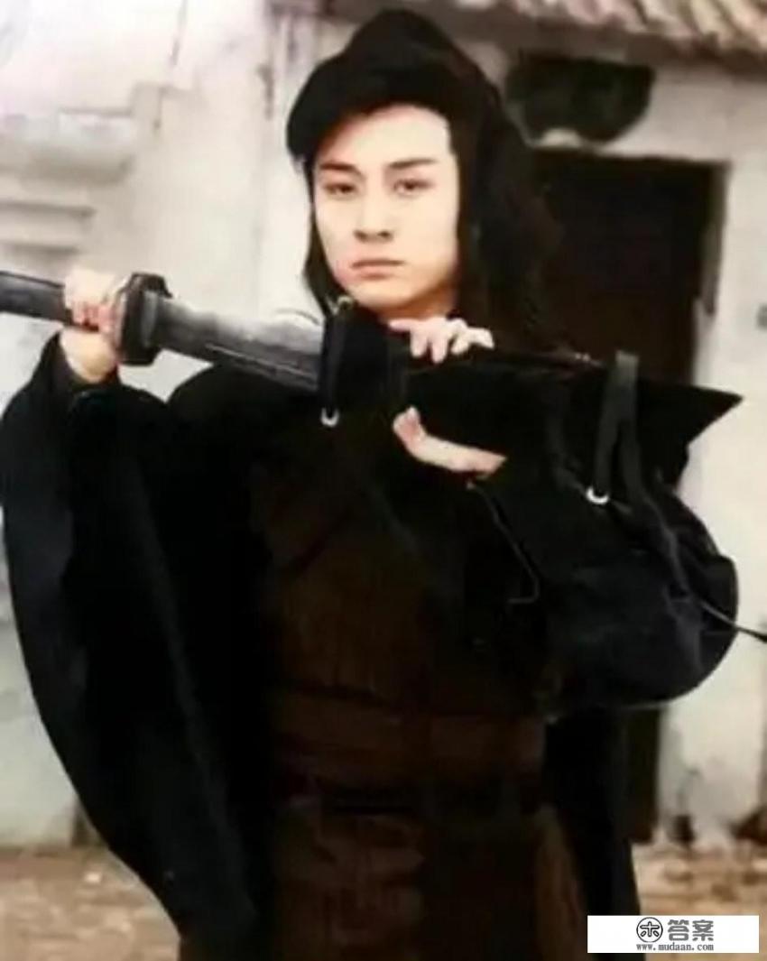 武侠小说里有那些著名的刀？还有刀法？