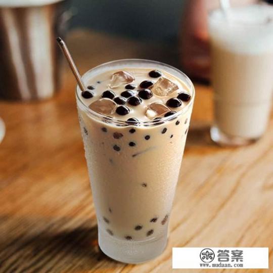 请问同样是珍珠奶茶,有的店卖7元,有的店卖20元,有啥区别? 请问同样是珍珠奶茶,有的店卖7元,有的店卖20元,有啥区别?