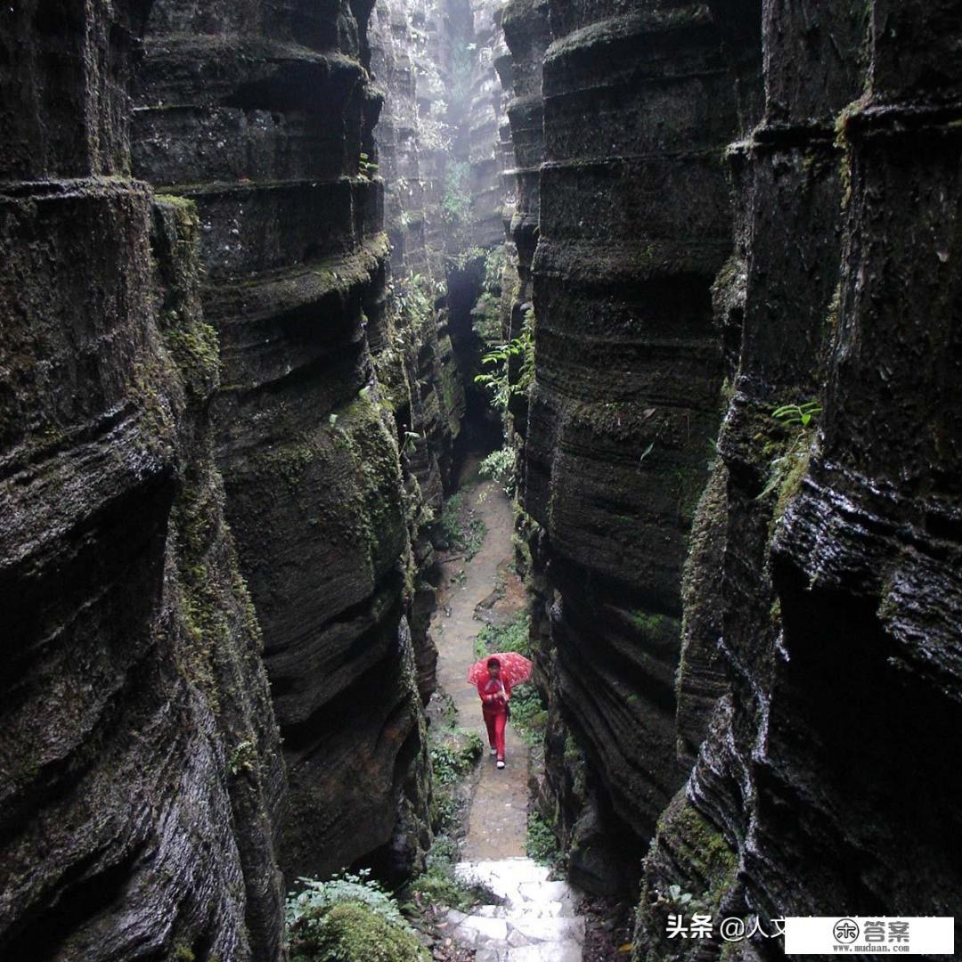 恩施历史详细介绍？