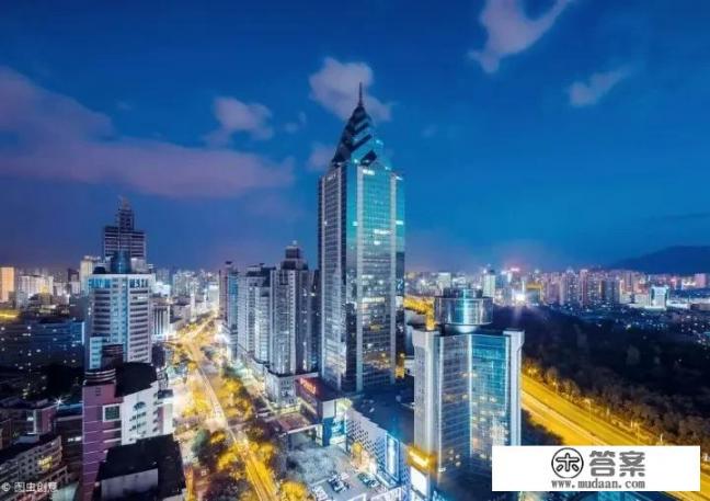 乌鲁木齐是座怎么样的城市? 乌鲁木齐是座怎么样的城市?
