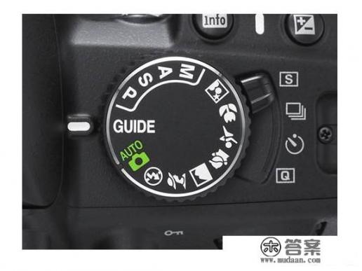 索尼相机手柄怎么使用？